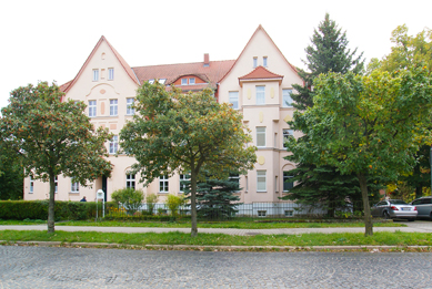 ... 4 Raumwohnung Naumburg mieten ...